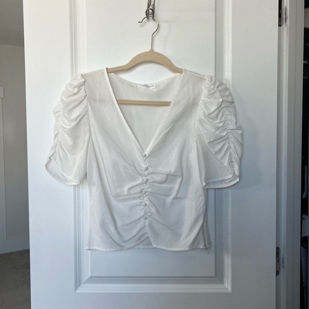 Vestique Top - size Small
